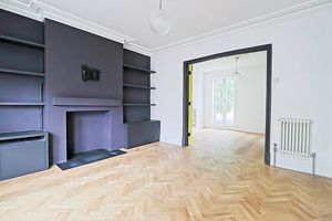 Living Room- click for photo gallery